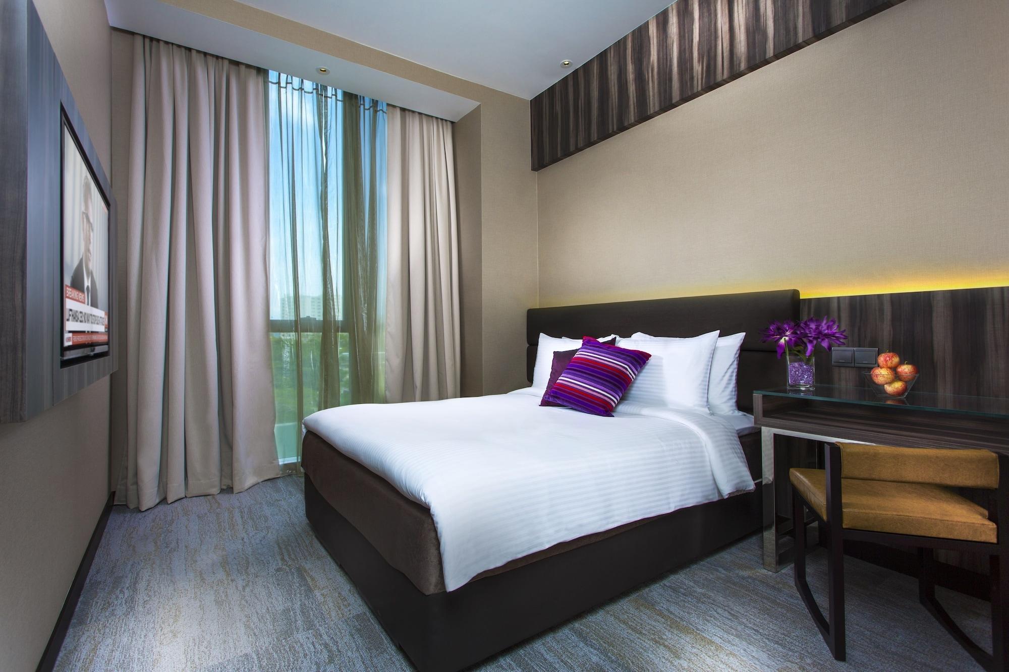 Aqueen Hotel Paya Lebar Сингапур Экстерьер фото